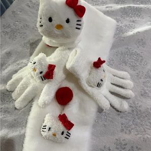 Hello Kitty White and Red Kids Mittens Set